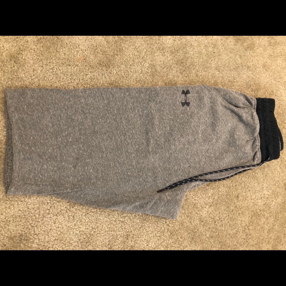 Under Armour men Shorts Sz Sm
